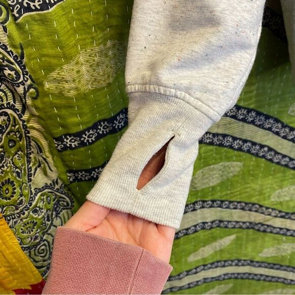 Athleta Heather Gray Speckled Balance Sweatshirt Size Small - Picture 5 of 13